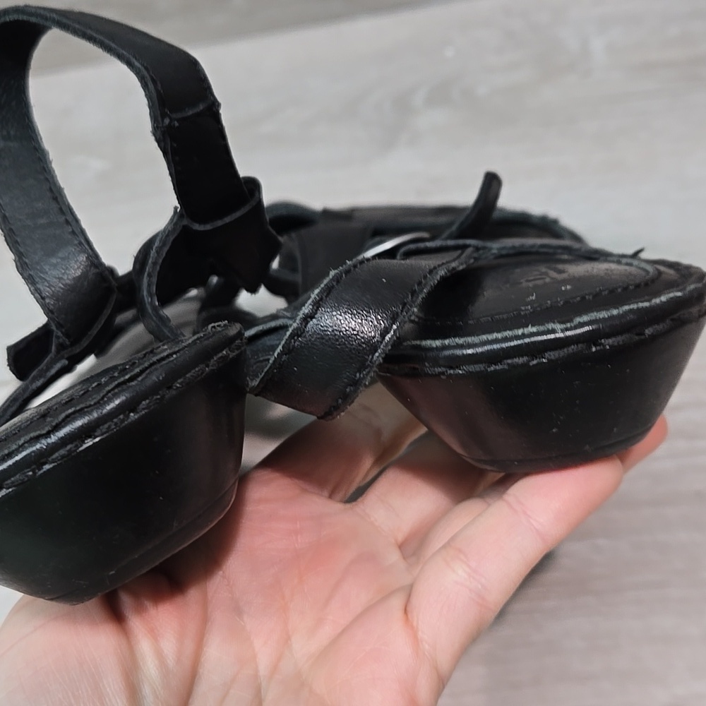 Born Women Leather Sandals Heels Open Toe Sandals shoes sz 9 - Picture 10 of 10